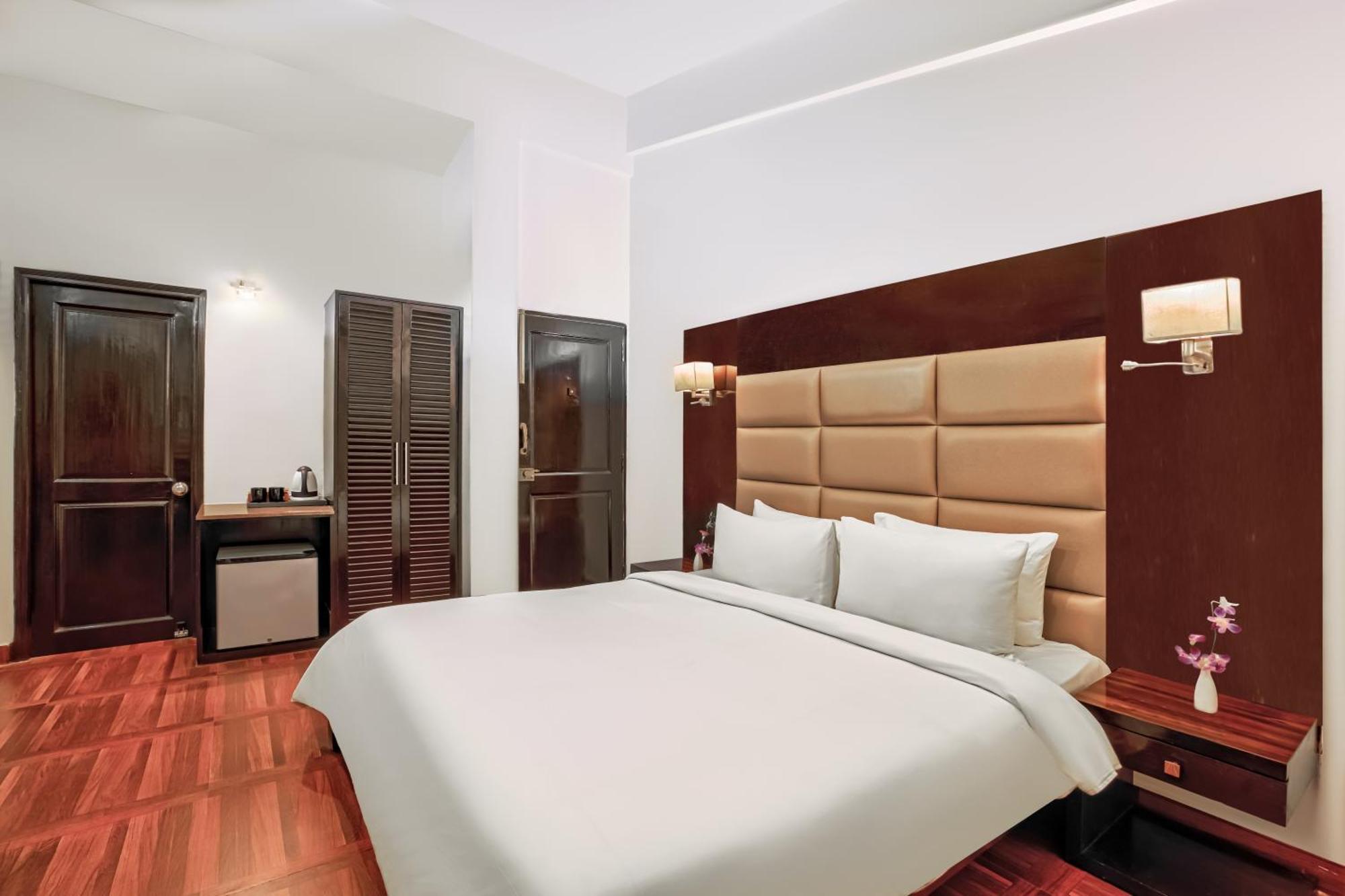 Country Inn Goa Varca Beach - 2 Minutes Walk To The Beach 외부 사진