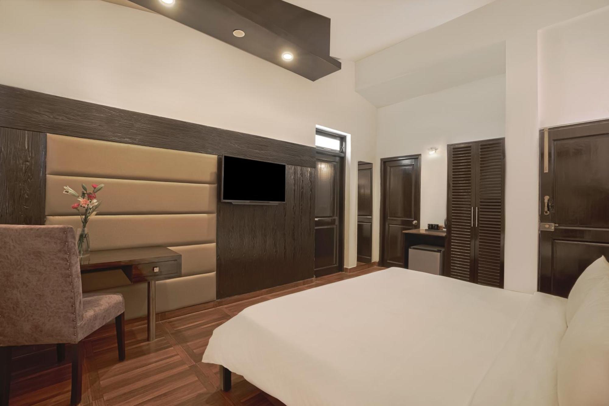 Country Inn Goa Varca Beach - 2 Minutes Walk To The Beach 외부 사진